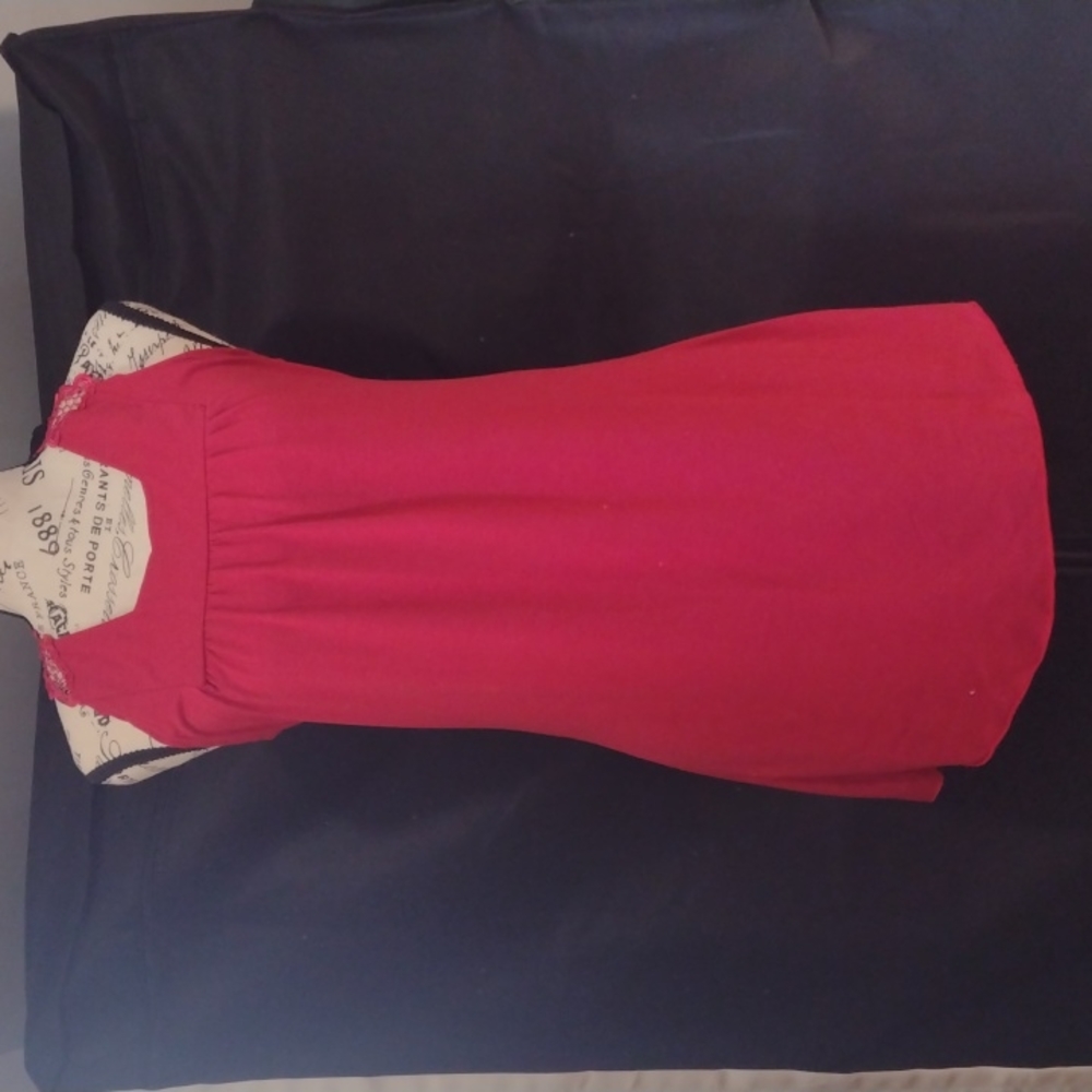 Sleeveless top